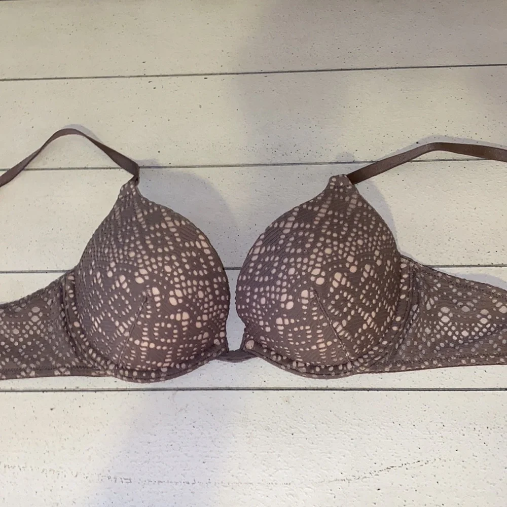 Victoria’s Secret taupe pushup padded bra 34B​ - Picture 2 of 8